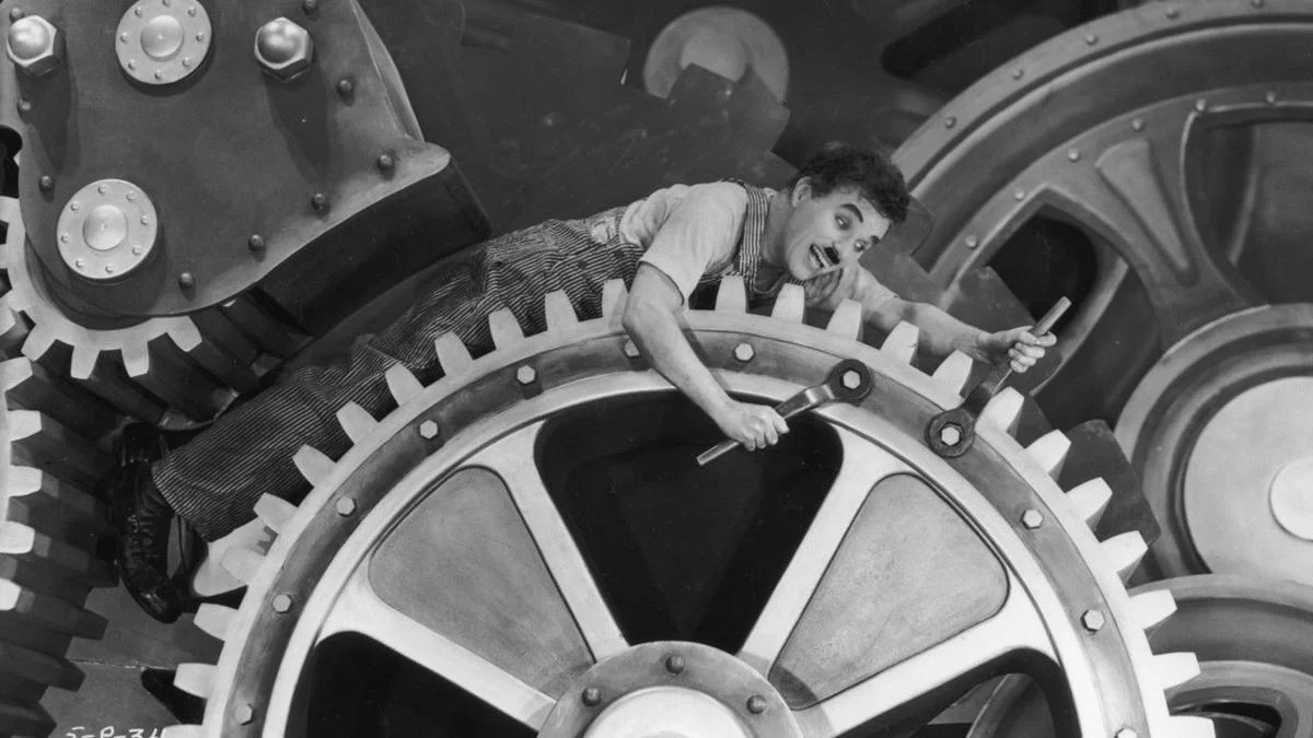 Tempos Modernos (1936)