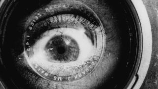Um Homem Com Uma Câmera - Chelovek s Kino-Apparatom (1929)